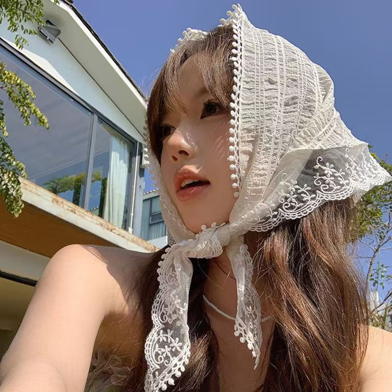 French Street Fashion - French Chic Alice White Lace Triangle