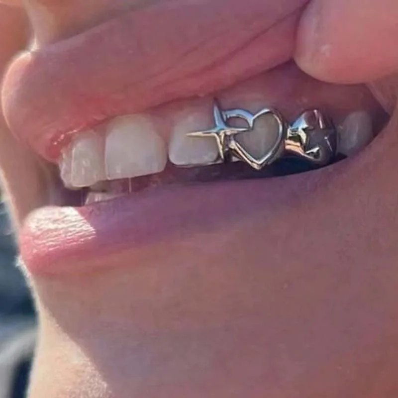 Punk Hip Hop Hollow Heart Teet - Street Fashion Jewelry 评论和价格